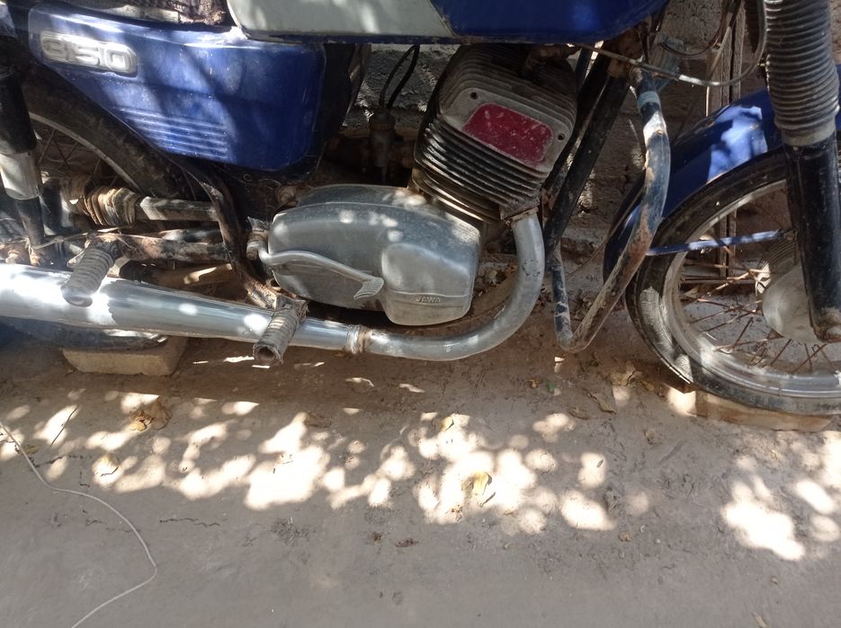 Ява Мотоцикл 6лик матор булиши 5милион