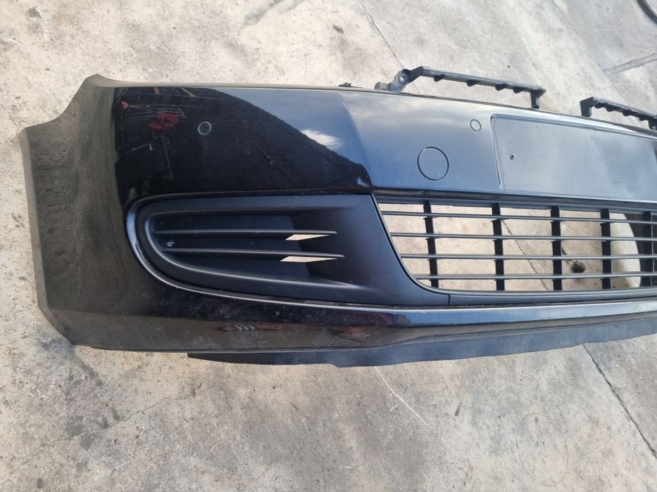 Vând bară față VW golf6 cu senzori de parcare