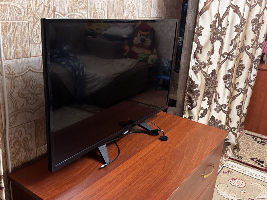 Телевизор Philips 32” — отличное состояние