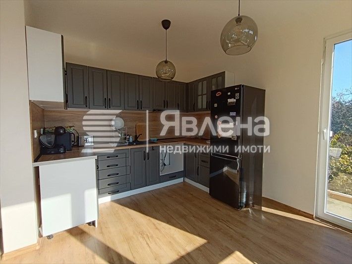 Продава се Къща в Варна, м-т Франга Дере - 198 кв.м за 1339 €/кв.м - Снимка #2