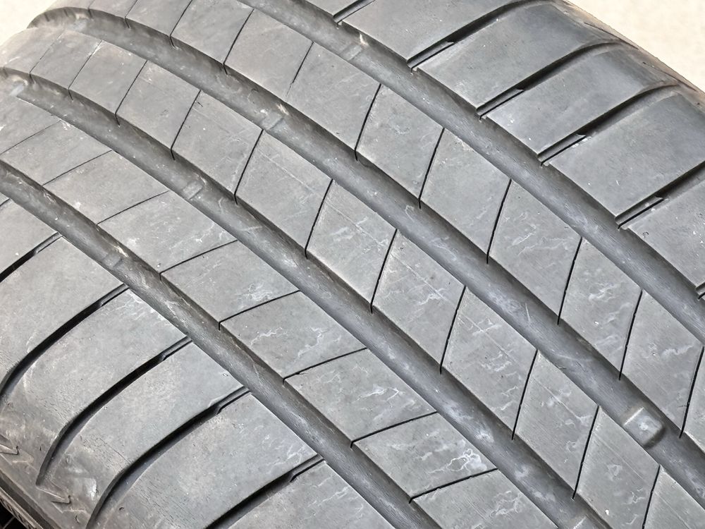 225/45/R17 Bridgestone Turanza 2бр летни dot4320 6-7мм