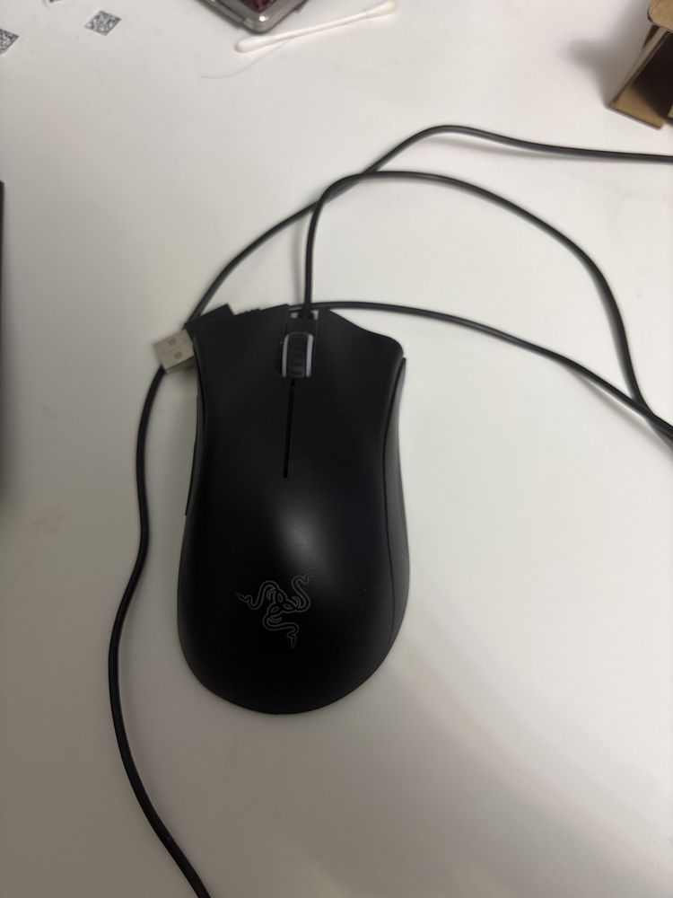 Razer deathadder essential