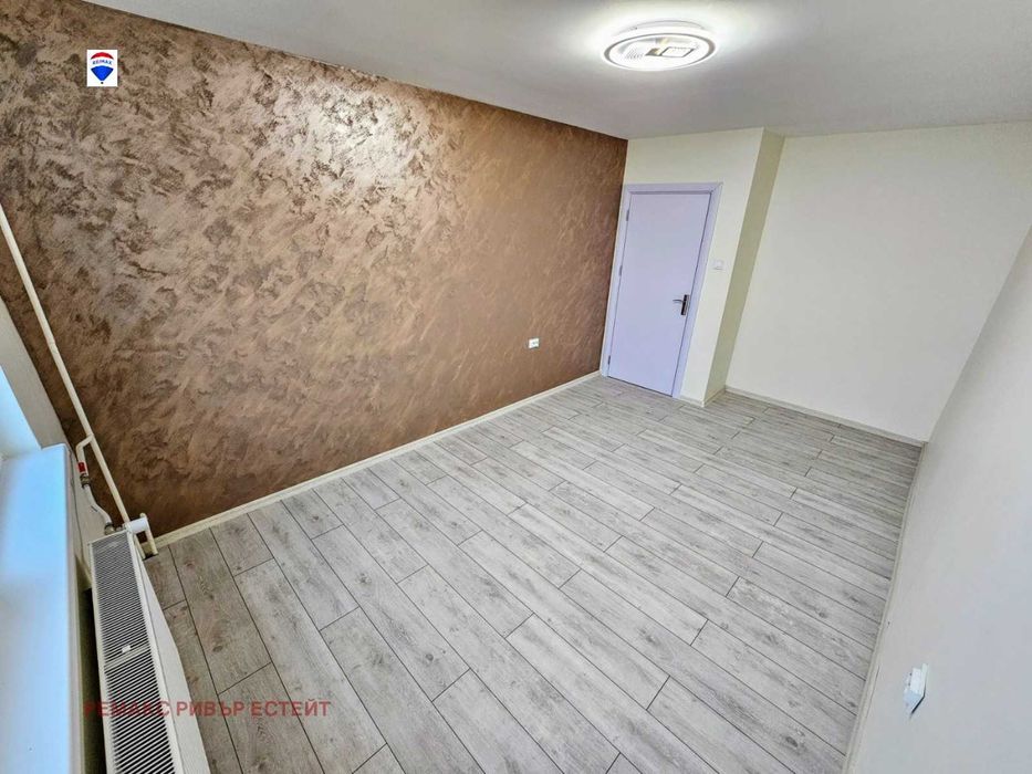 Продава се Двустаен апартамент в Русе, Здравец Изток - 68 кв.м за 1087 €/кв.м - Снимка #7