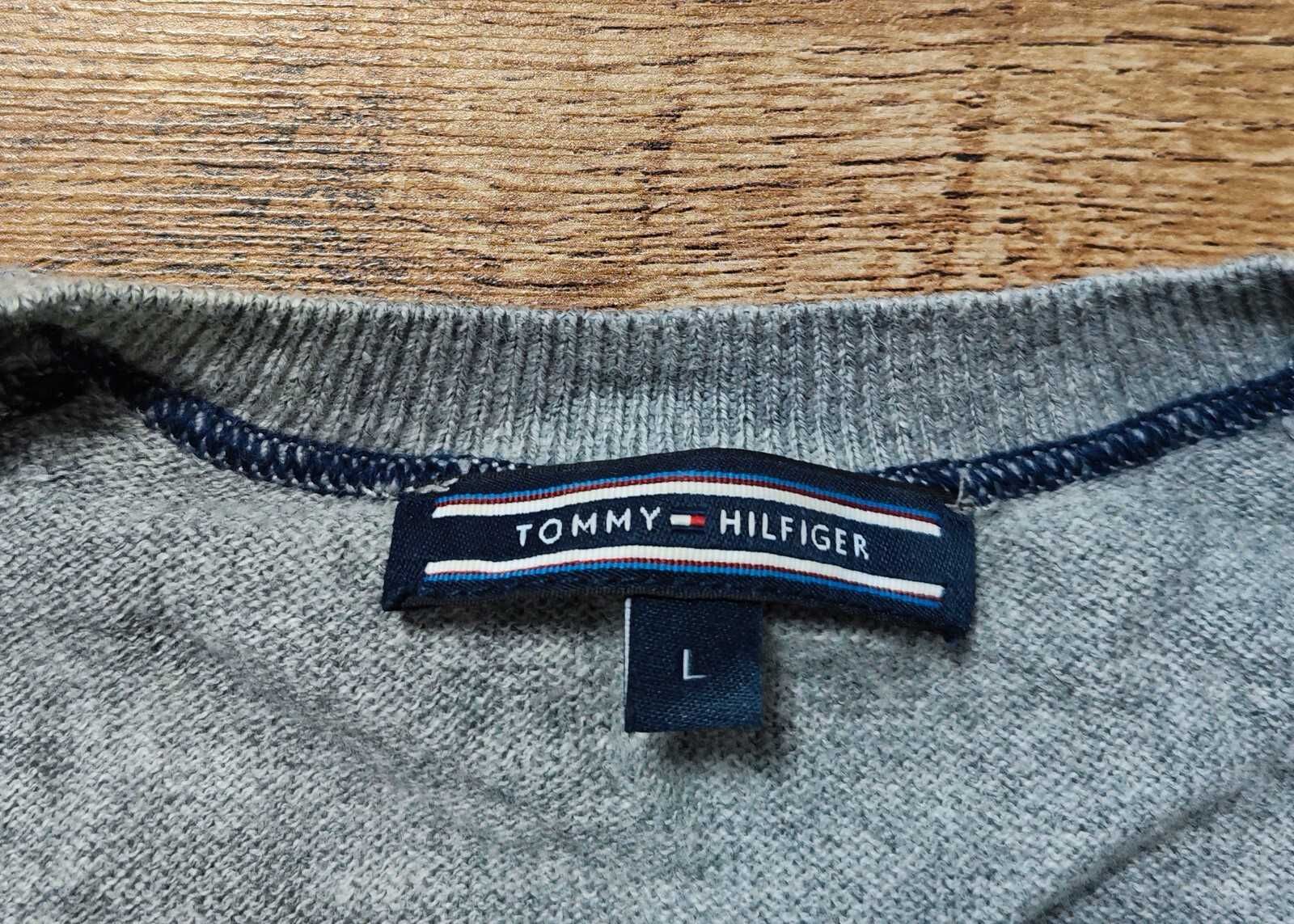 Tommy Hilfiger Оригинален мъжки пуловер размер L