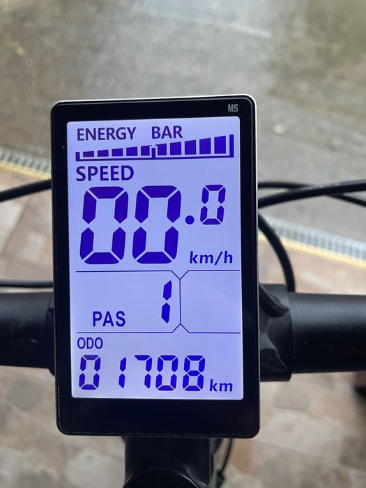Vând piese bicicleat