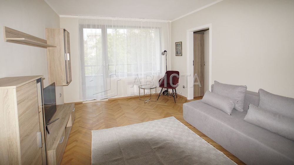 Дава се под наем Двустаен апартамент в София, Иван Вазов - 70 кв.м за 665 € - Снимка #1