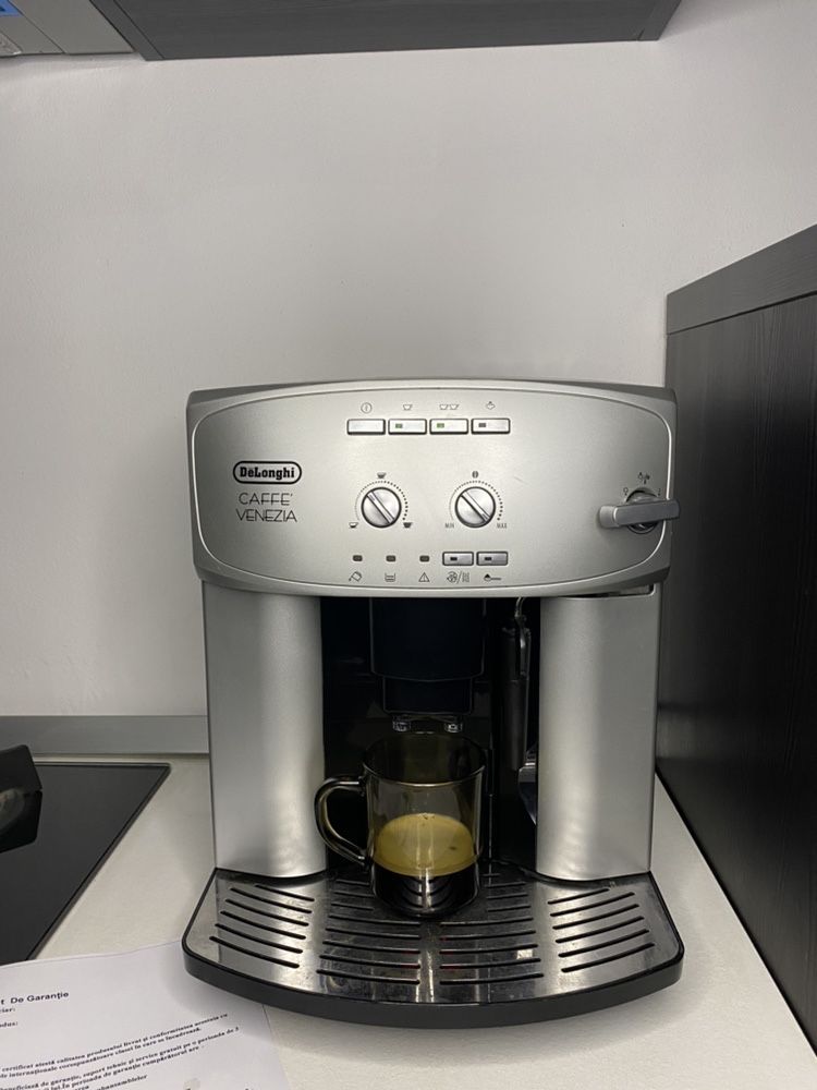 Expresor/Espresor Aparat cafea Delonghi (garantie)