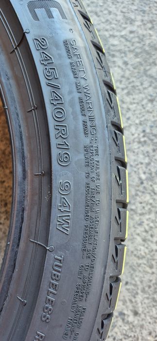 4 anvelope vara Bridgestone 245/40/19,dot 2024.Pretul este pe bucata.