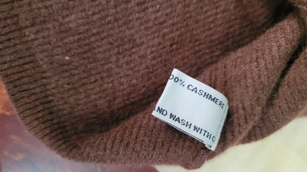 Maleta, pulover dama casmir 100% maro