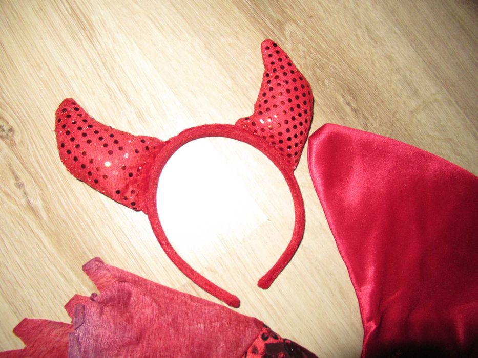 ХЕЛОУИН Рокля-- в 3 части--134 номер