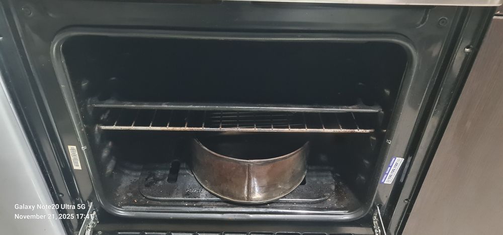 Cuptor electri si gaz Hotpoint + Plita gaz Hotpoint (doar azi)