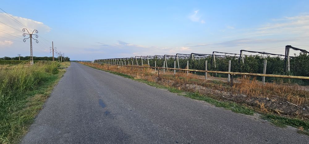 Vând 12457 mp teren intravilan și extravilan în  Costești, Vrancea