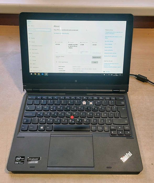 ThinkPad Helix 11.6" Multi-Touch Ultrabook Convertible 2-in-1 laptop