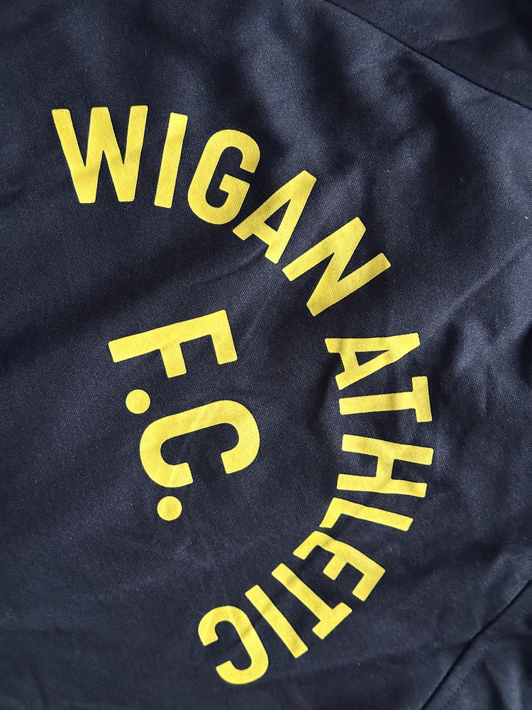 Bluza Geaca WIGAN ATHLETIC FC Premier League Barbati | Marime L