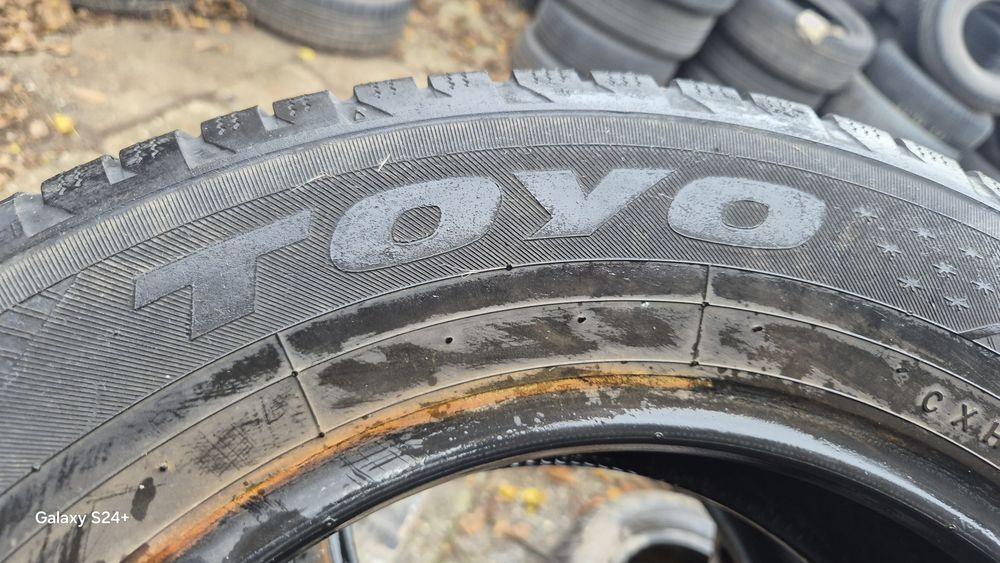 două cauciucuri; 175 70 14 de iarnă,m+s