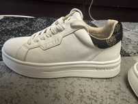 Guess sneakers WINNIE