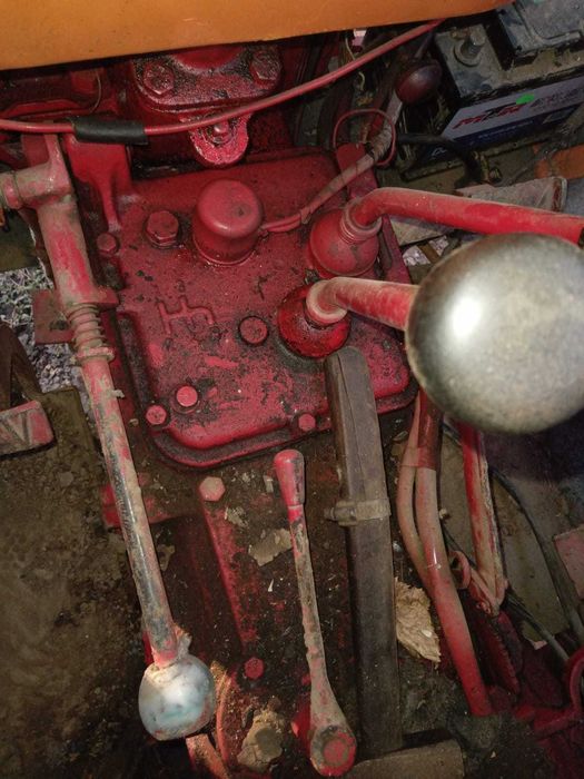 Tractor 445  de vinzare