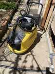 Karcher puzzi 300S перяща машина