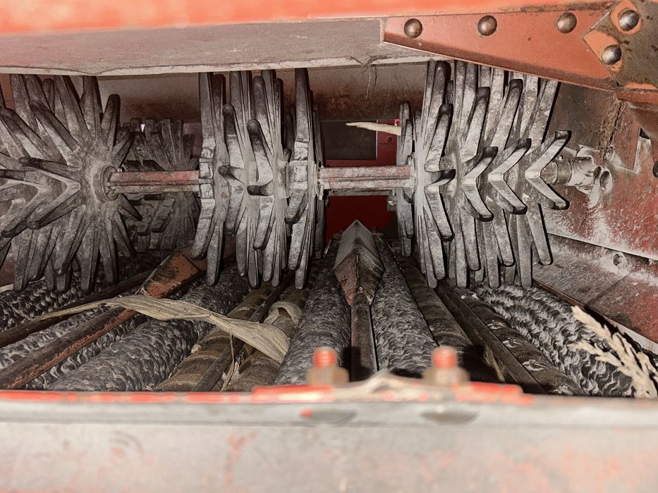 Vand culegatoare porumb zmaj 223