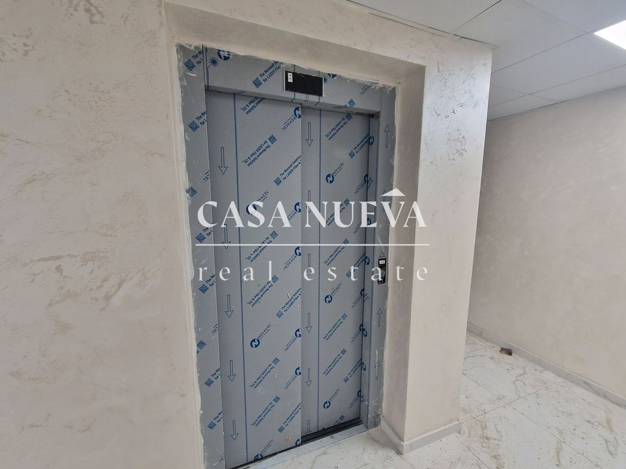 Продава се Двустаен апартамент в Перник, Изток - 70 кв.м за 1243 €/кв.м - Снимка #7