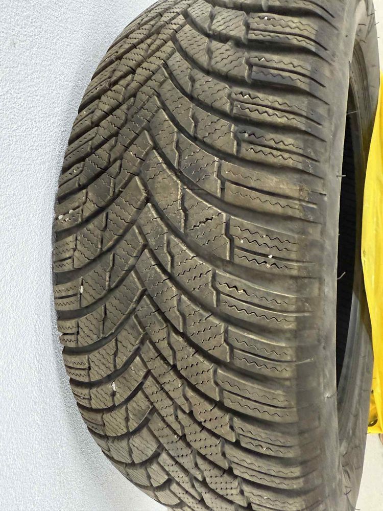 Зимни гуми Firestone  215/55/R17