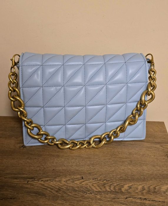 Zara страхотни дамска чанта в светло син цвят