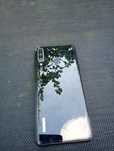 Huawei este spart fata spate