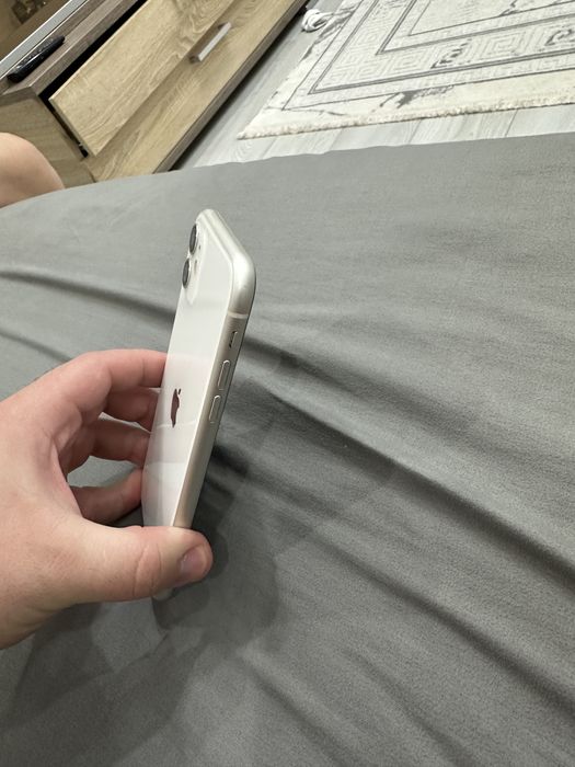 Iphone 11,в идеальном состояний