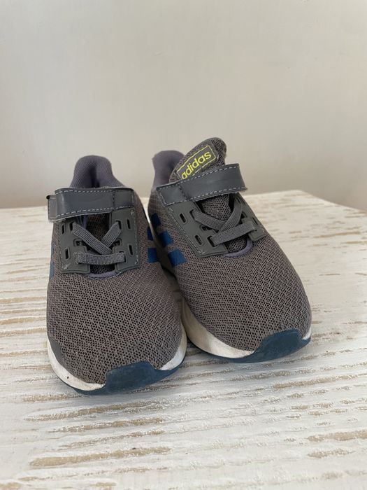 Nike маратонки 24 номер