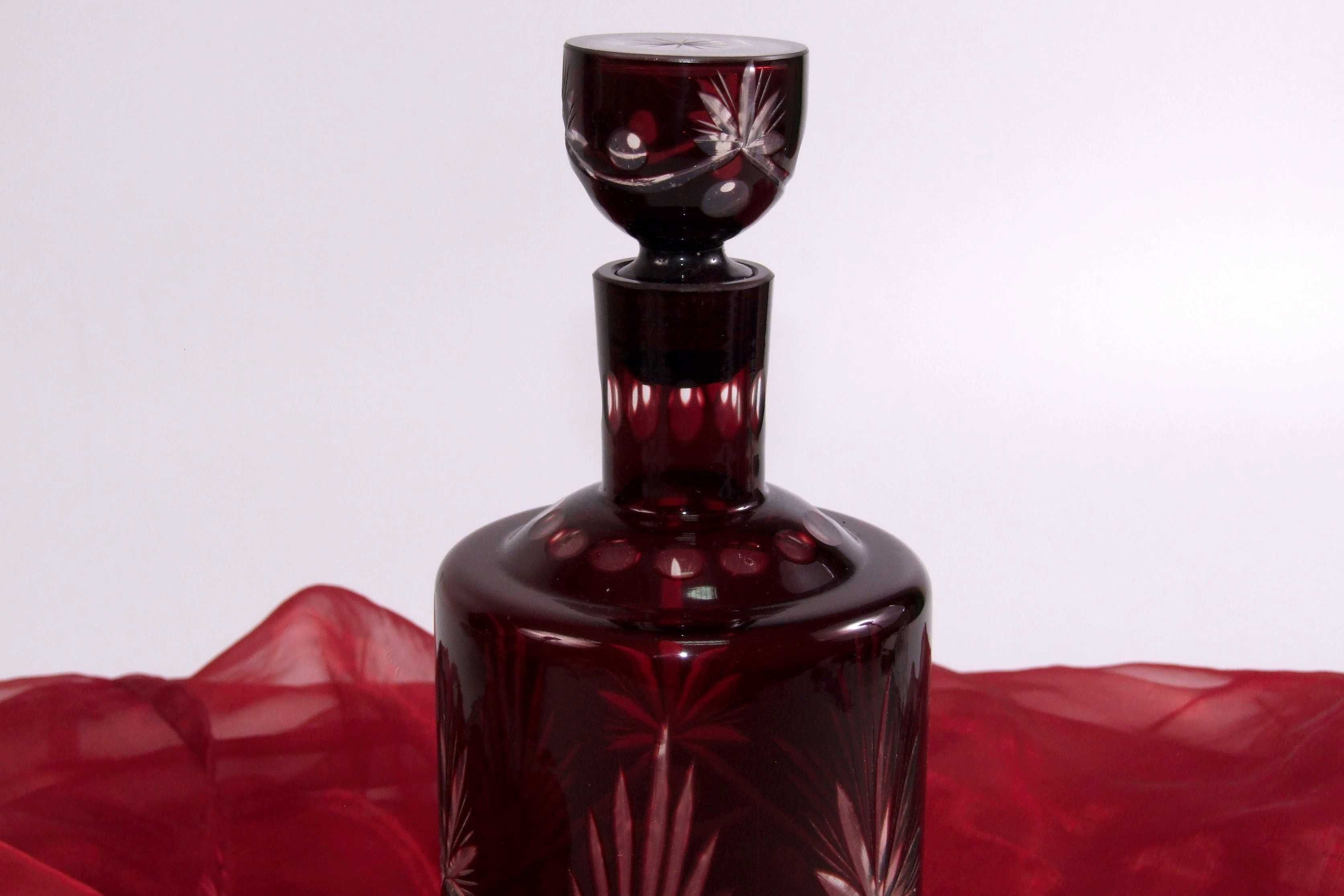 Vas (cana, sticla) pt. bauturi, cristal rubin gravat, 1 litru, NOU