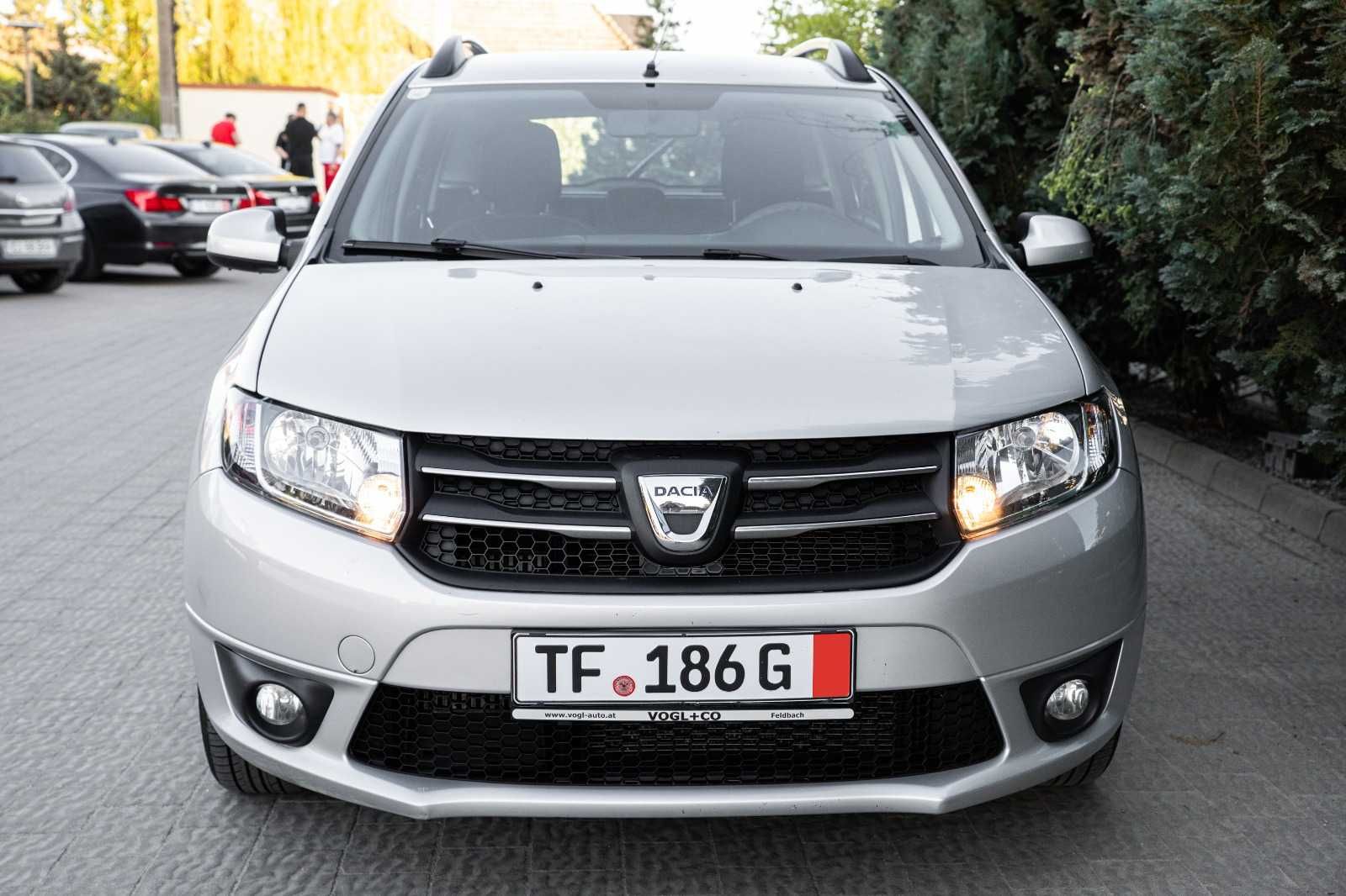 Dacia       Logan