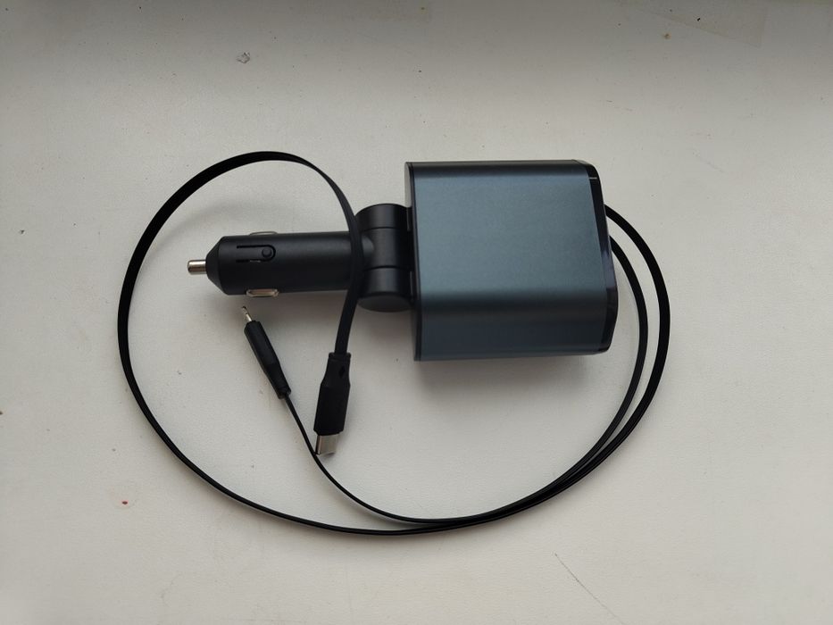 Автомобильная зарядка