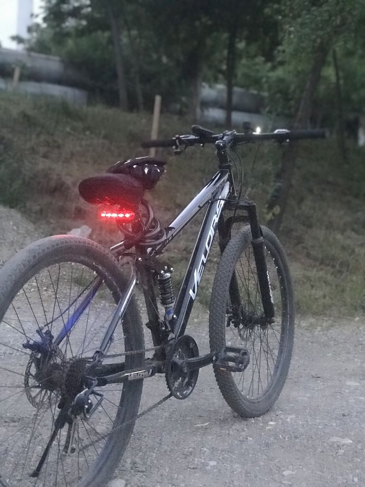 Vând Bicicleta MTB