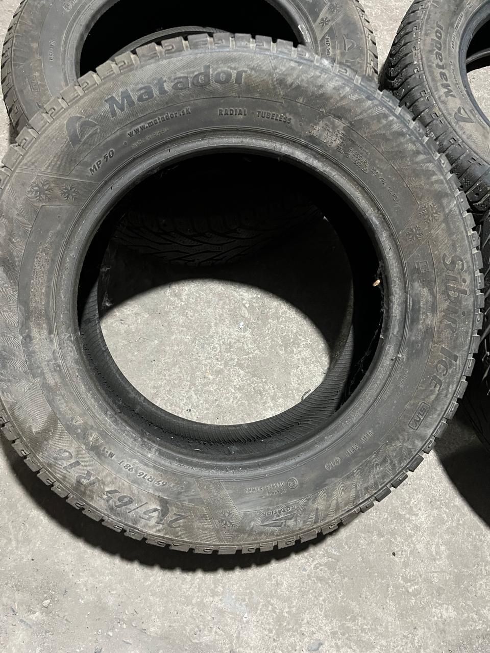 Продам шины зимние
