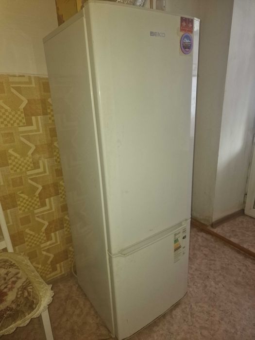 Холодильник Beko рабочий
