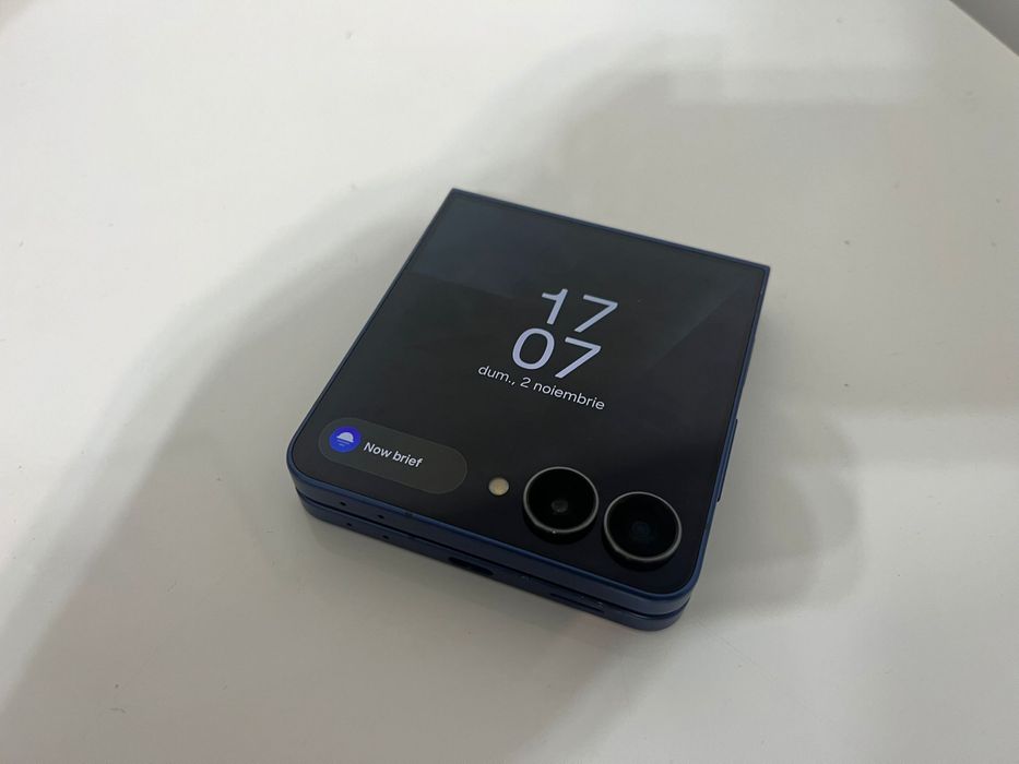 Samsung galaxy Z Flip 7