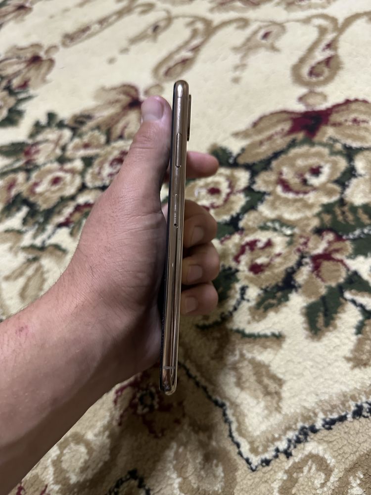 Iphone XS MAX gold 64 gb ideal
