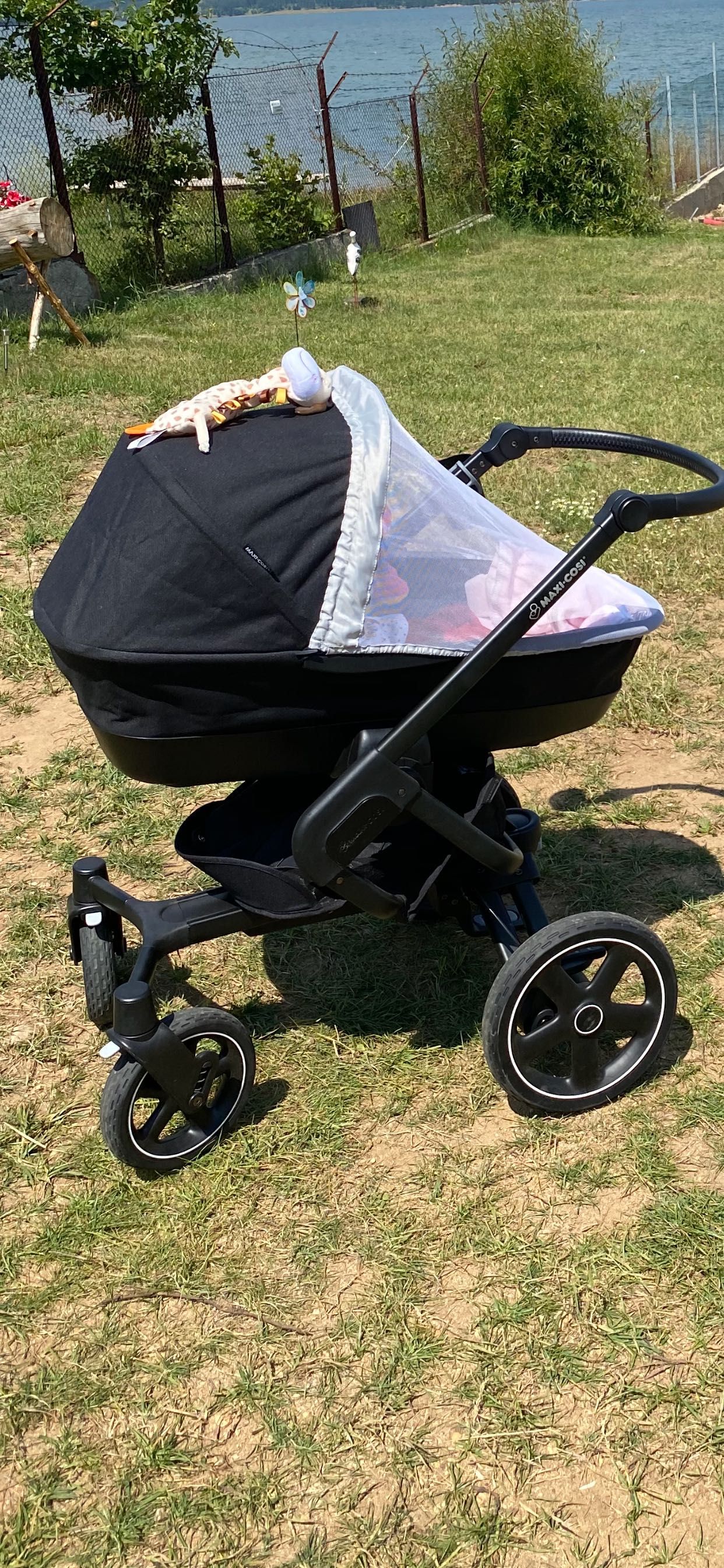 Детска количка Maxi-Cosi-Nova black