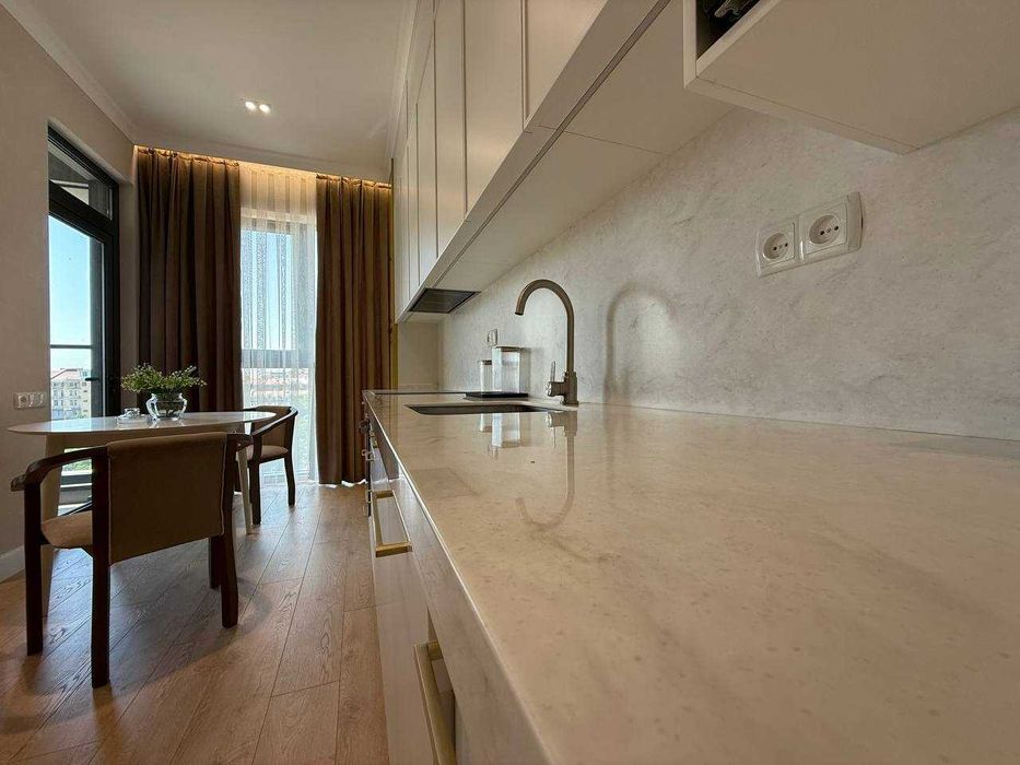 2-х комнатная в ЖК «Akay City» есть не большой балкончик ID: 3913