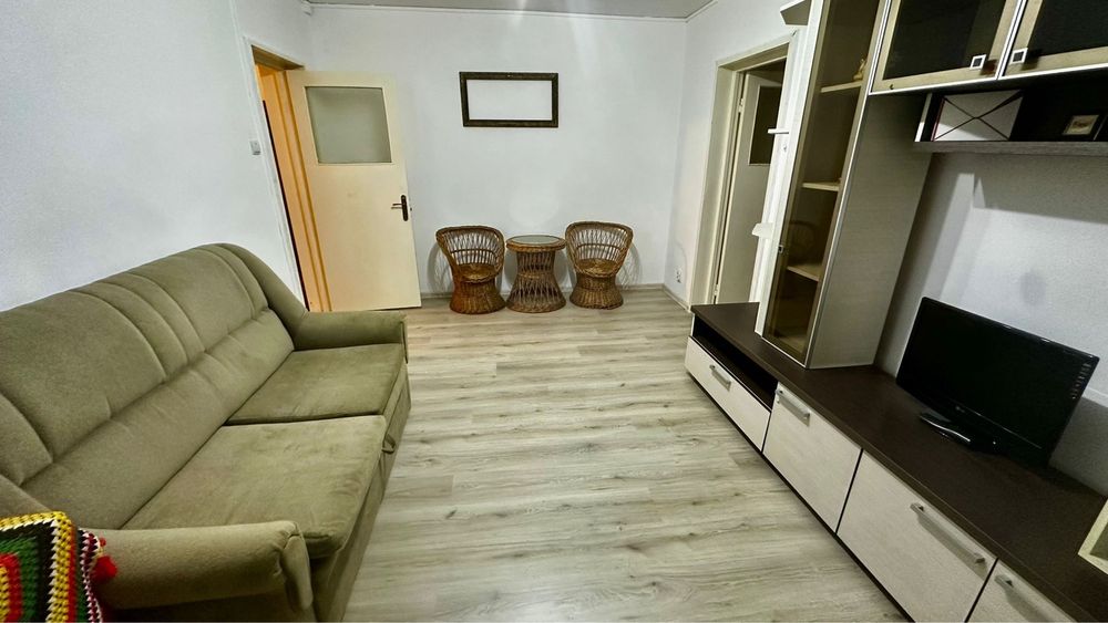 Inchiriere apartament 2 camere semidecomandat