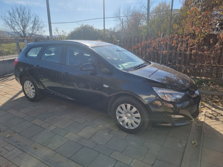 Opel astra sports tourer 1.6 diesel 2015 euro 6