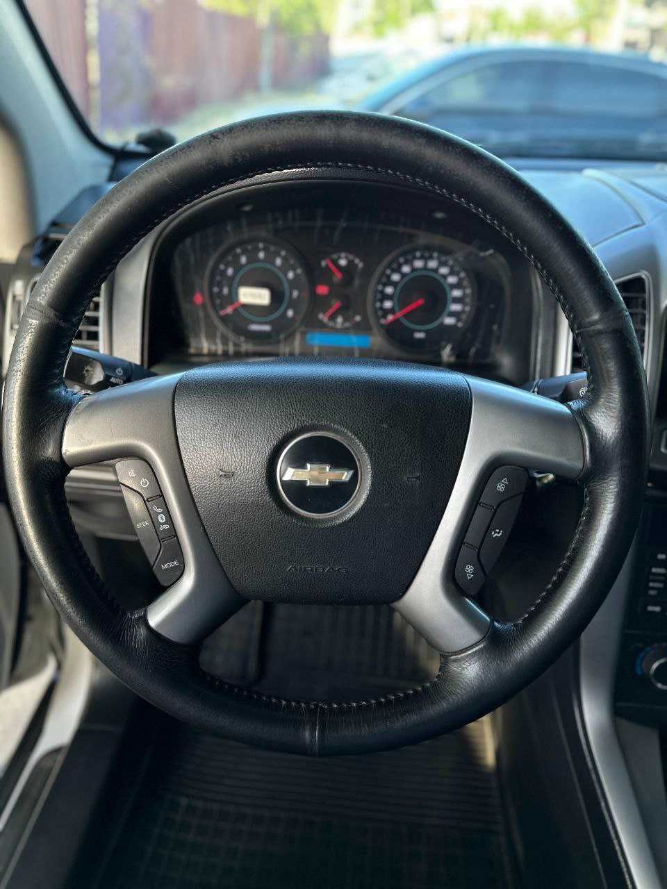 Срочно продается Chevrolet Captiva