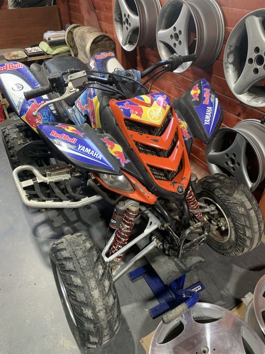 Yamaha raptor 660