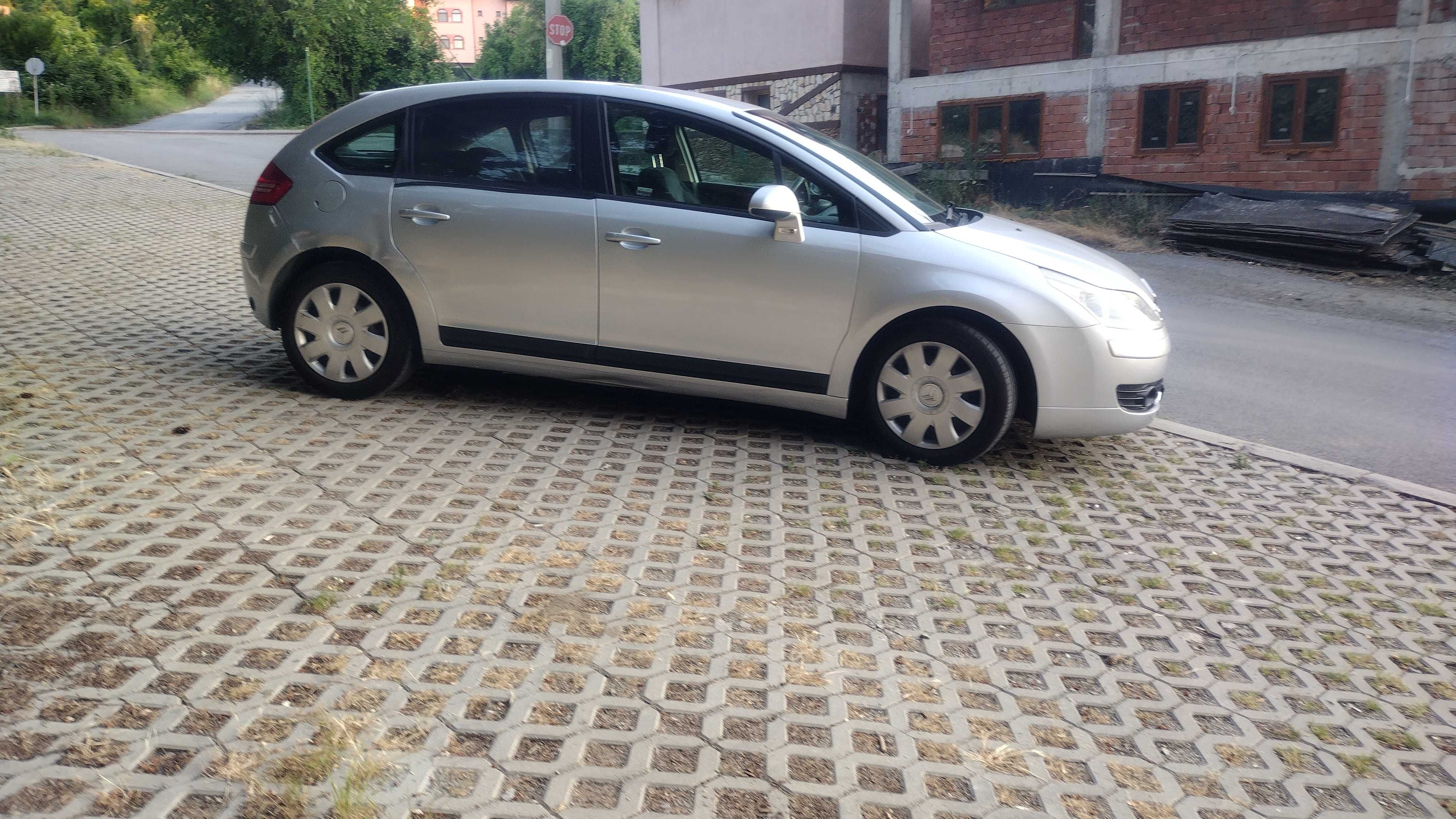 Citroen C4  1.4 Бензин/Газ- 2007г