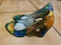 Pantofi cu toc dama