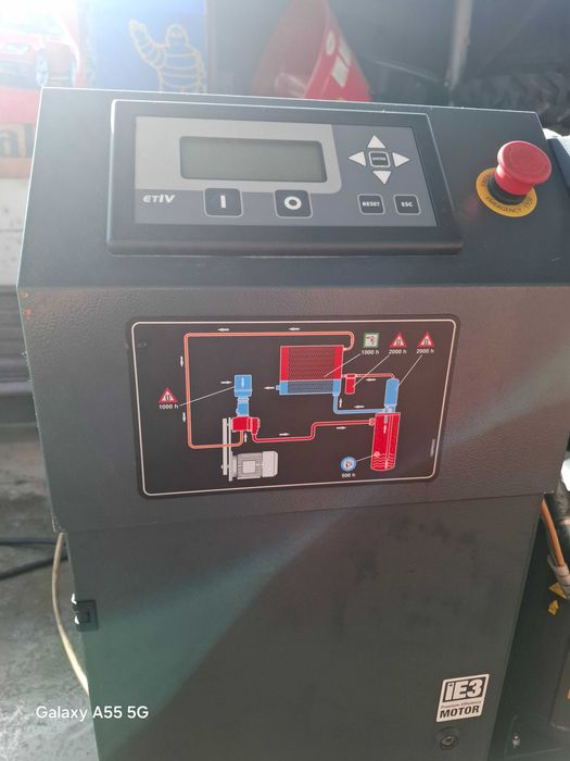 Compresor cu Surub Nuair Italian de 11 kw, 10 bar,AN 2016. 0RE 9970