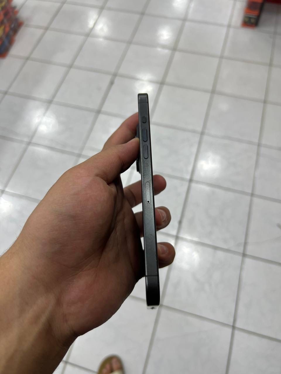 Iphone 15 pro max sotiladi