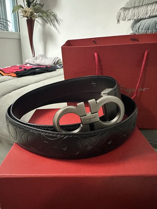 Curea Salvatore Ferragamo originala