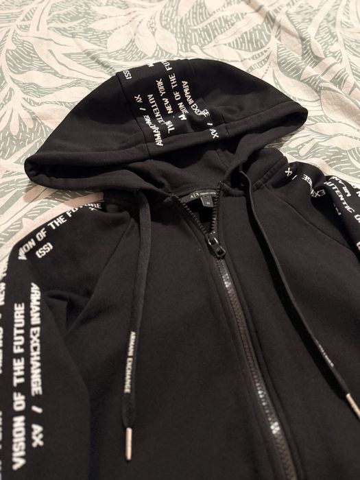 Armani Exchange Sweatshirt XS оригинално горнище