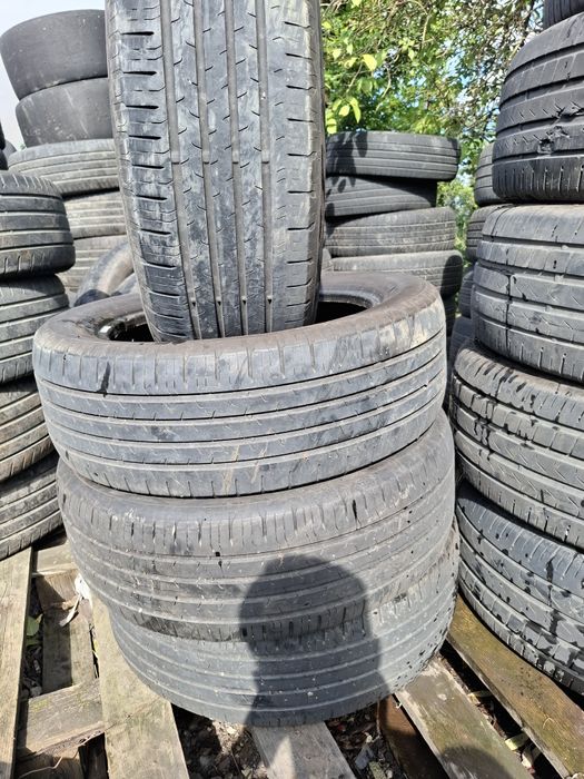 Vand set 4 anvelope 205 55 17 continental bune de vara dot 2020